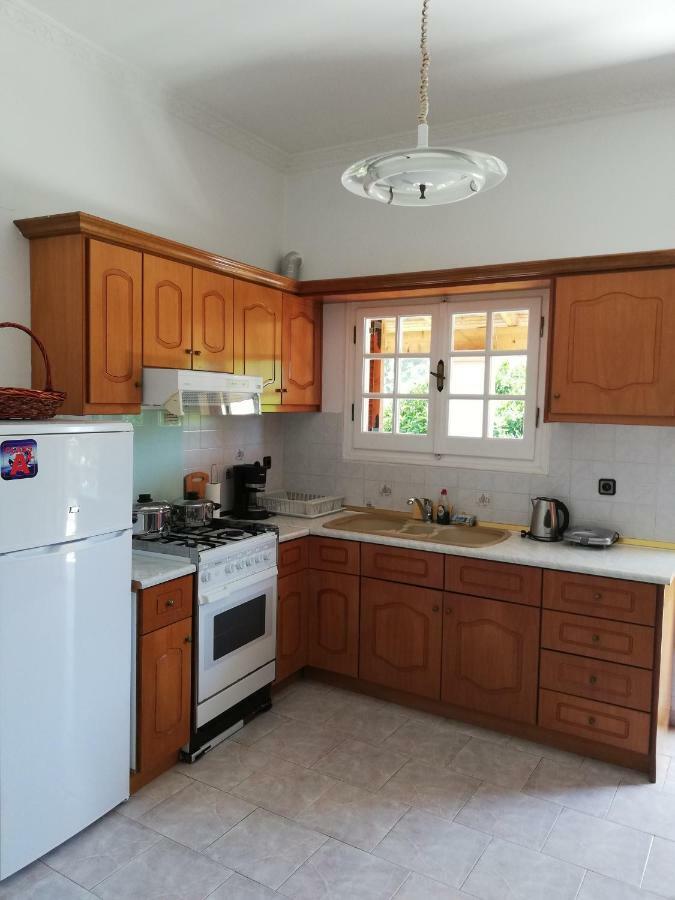 Lemonia Apartment Afión Εξωτερικό φωτογραφία